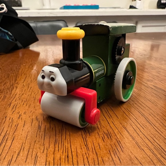 Single Thomas the train - you choose - Picture 11 of 14